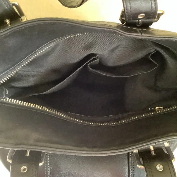 Coach Leather Purse - Picture 9 of 16